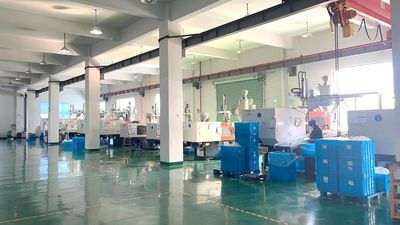 Shangyu ShengRuiSi Packaging Co.,Ltd productielijn van de fabrikant